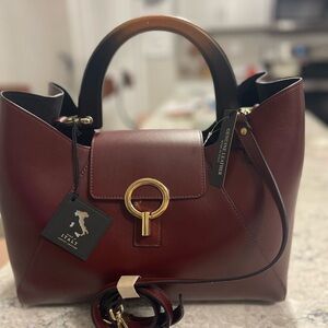 Elegant Burgundy Leather Handbag